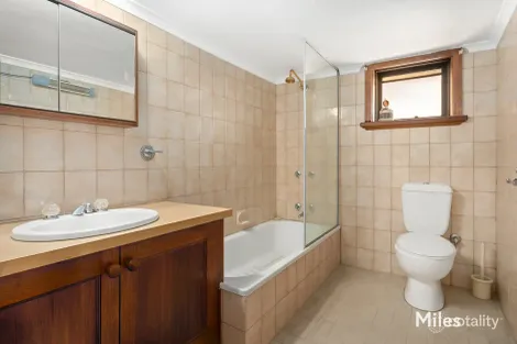 Property photo of 13 Lower Heidelberg Road Ivanhoe VIC 3079