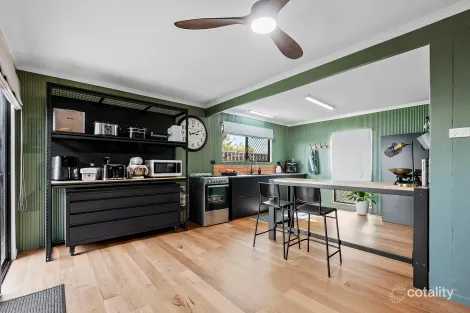 Property photo of 3 Grove Crescent Beachmere QLD 4510