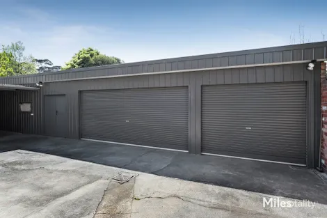 Property photo of 13 Lower Heidelberg Road Ivanhoe VIC 3079