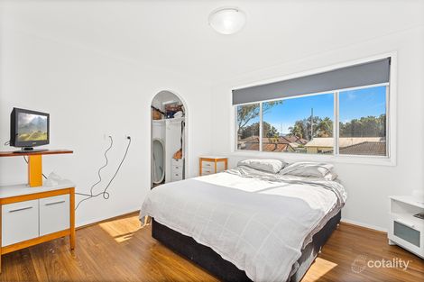 Property photo of 12 Shellharbour Road Lake Illawarra NSW 2528