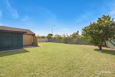 Property photo of 97 Hooker Boulevard Broadbeach Waters QLD 4218