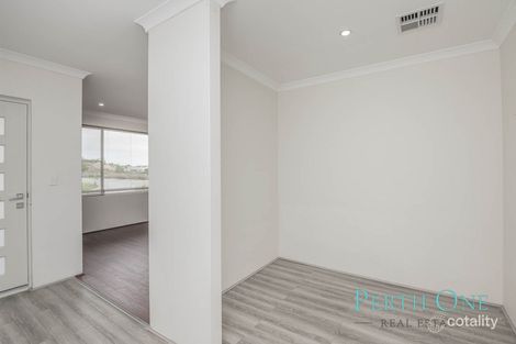 Property photo of 6 Basil Loop Treeby WA 6164