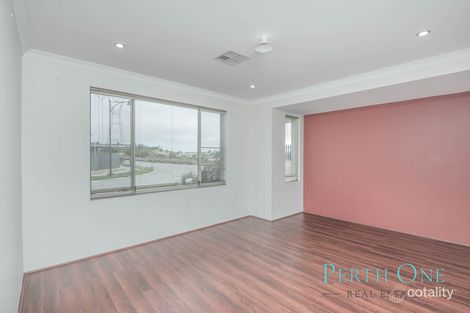 Property photo of 6 Basil Loop Treeby WA 6164