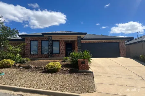 Property photo of 2/19 Exford Loop Bourkelands NSW 2650