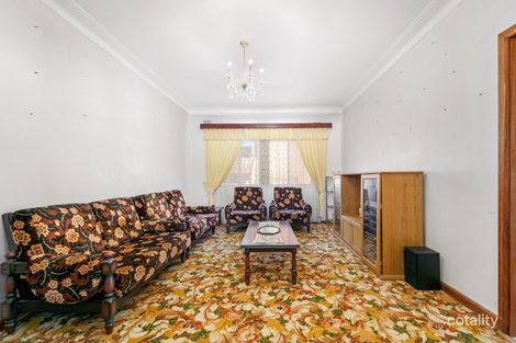 Property photo of 1 Chiswick Road Greenacre NSW 2190