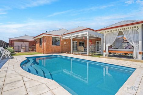 Property photo of 7 Fairview Heights Ellenbrook WA 6069