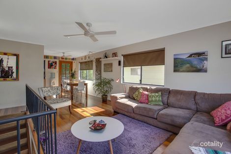 Property photo of 61 Warrina Crescent Burleigh Waters QLD 4220