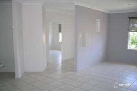 Property photo of 65 Greentree Circuit Bushland Beach QLD 4818