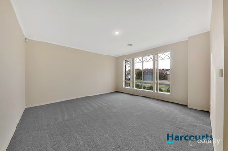 Property photo of 21 Alfred Park Drive Tarneit VIC 3029
