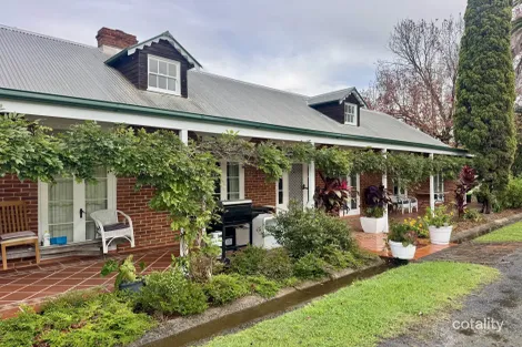 Property photo of 72 Vera Drive Coffs Harbour NSW 2450