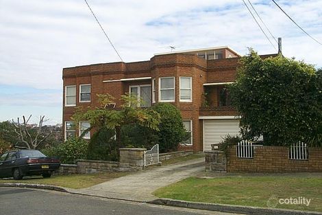 2 Woonona Rd, Northbridge, NSW 2063