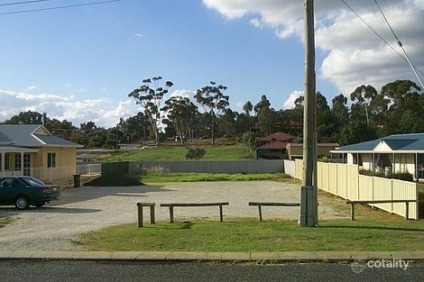 3 Barussela Ave, Greenmount, WA 6056