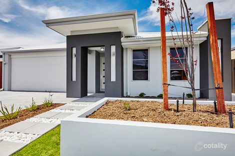 Property photo of 22 Wattleseed Avenue Treeby WA 6164