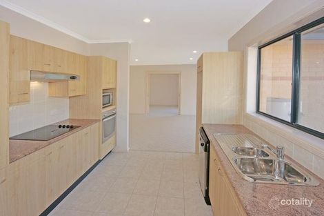 Property photo of 17/30 Balmoral Road Burrill Lake NSW 2539