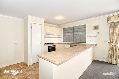 Property photo of 22 Parramatta Walk Craigieburn VIC 3064