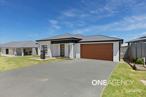 3 Gracilis Rise, South Nowra, NSW 2541