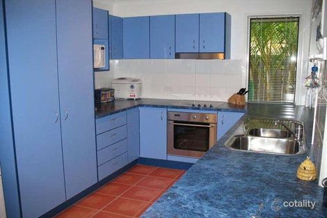 Property photo of 2 Bonaire Court Parrearra QLD 4575