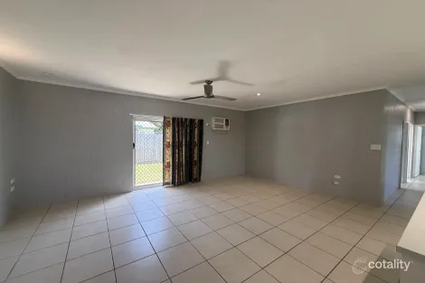 Property photo of 22 Resolution Drive Bentley Park QLD 4869
