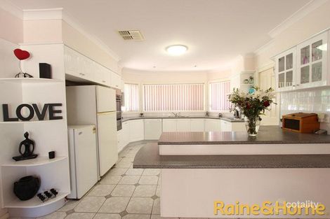 Property photo of 15 Charmere Place Dubbo NSW 2830