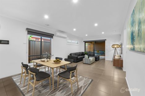 Property photo of 9 Rivoli Close Fraser Rise VIC 3336