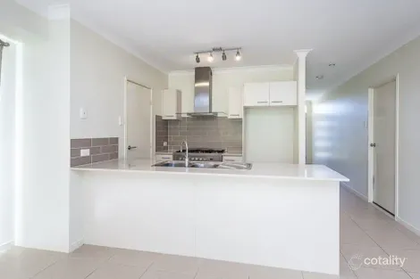 Property photo of 2 Friars Crescent North Lakes QLD 4509