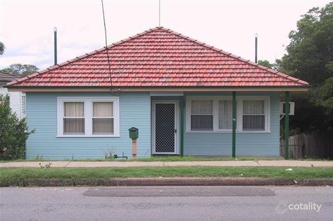 15 Aberglasslyn Rd, Rutherford, NSW 2320