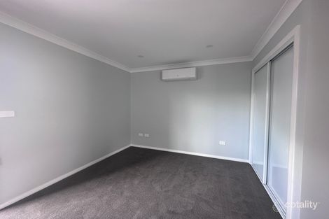 Property photo of 31 McKendry Drive Cameron Park NSW 2285