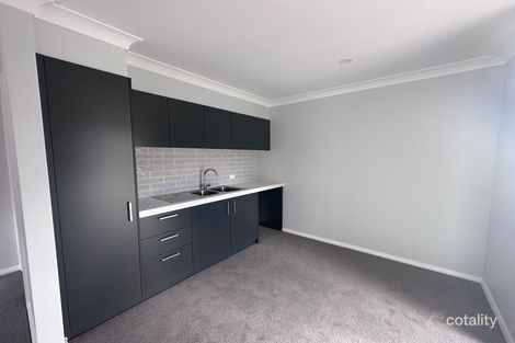 31 Mckendry Dr, Cameron Park, NSW 2285