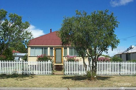 26 Hamilton St, Warwick, QLD 4370