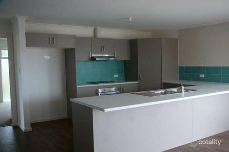 Property photo of 15 Customline Crescent Port Willunga SA 5173