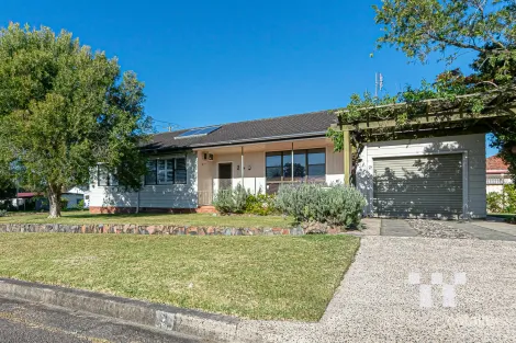 2 Juliet St, Charlestown, NSW 2290