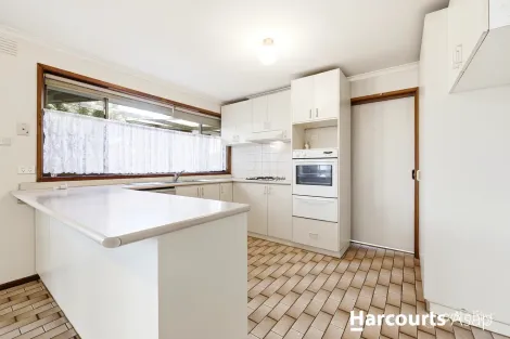 Property photo of 20 Randall Crescent Moe VIC 3825