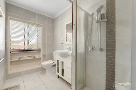 Property photo of 14 Van Dieman Crescent Springwood QLD 4127