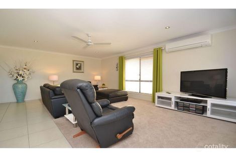 Property photo of 4 Principal Place Jones Hill QLD 4570