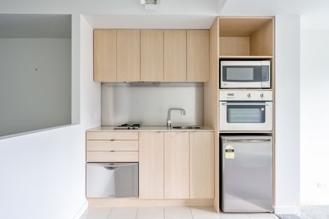 Property photo of 105/2-14 Albert Road South Melbourne VIC 3205