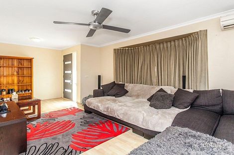 Property photo of 39 Franleigh Drive Narre Warren VIC 3805