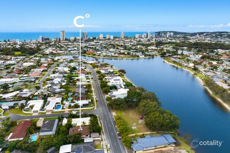 37 HONEYEATER DR, BURLEIGH WATERS, QLD 4220