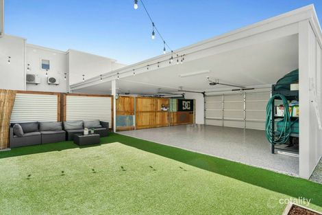 Property photo of 17 Adrian Circuit Nirimba QLD 4551