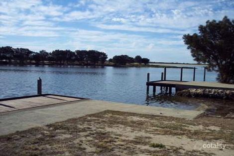 50 Batavia Qys, South Yunderup, WA 6208