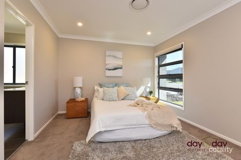 Property photo of 10 Mima Street Fletcher NSW 2287