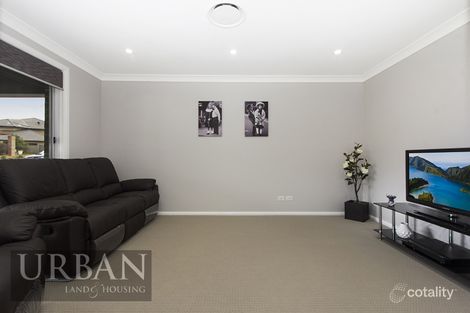 Property photo of 9 Faxon Close Colebee NSW 2761