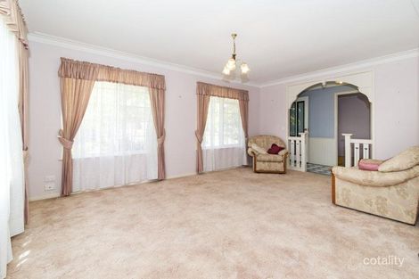 Property photo of 11 Wiemers Crescent Centenary Heights QLD 4350