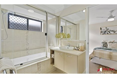 Property photo of 8 Pinnacle Close Springfield Lakes QLD 4300