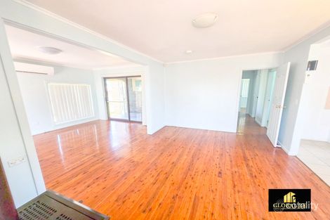 Property photo of 43 Willan Drive Cartwright NSW 2168