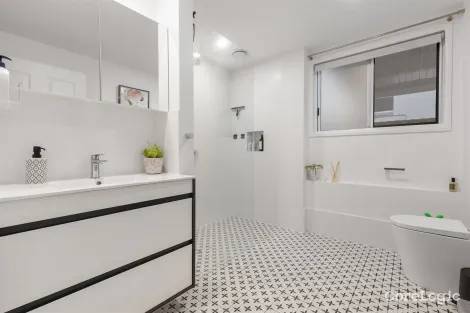 Property photo of 148 Oriel Road Ascot QLD 4007