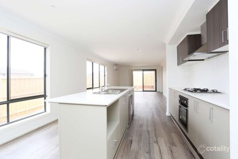 Property photo of 1 Blake Place Brookfield VIC 3338
