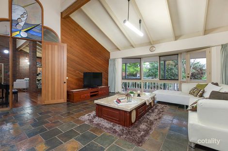 Property photo of 18 Tinarra Court Wantirna South VIC 3152