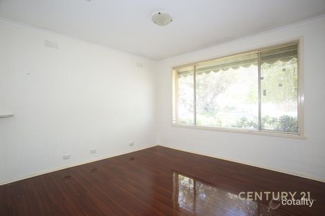 Property photo of 5 Charnfield Crescent Noble Park VIC 3174