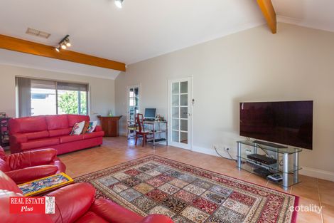 Property photo of 33 Little River Cove Jane Brook WA 6056