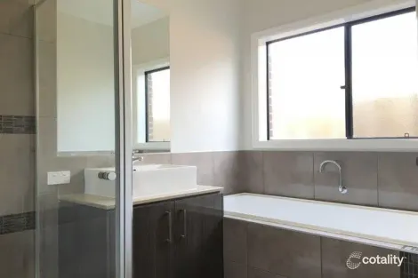 Property photo of 5 Muscovy Way Werribee VIC 3030